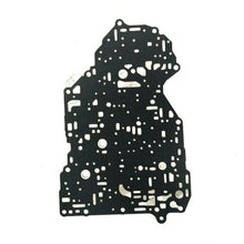 Load image into Gallery viewer, Applicable to TF72SC BMW BMW Auto transmission accessories valve body separator 228322AB-T