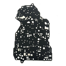 Load image into Gallery viewer, Applicable to TG81SC BMW automatic transmission accessories valve body partition 228322-T