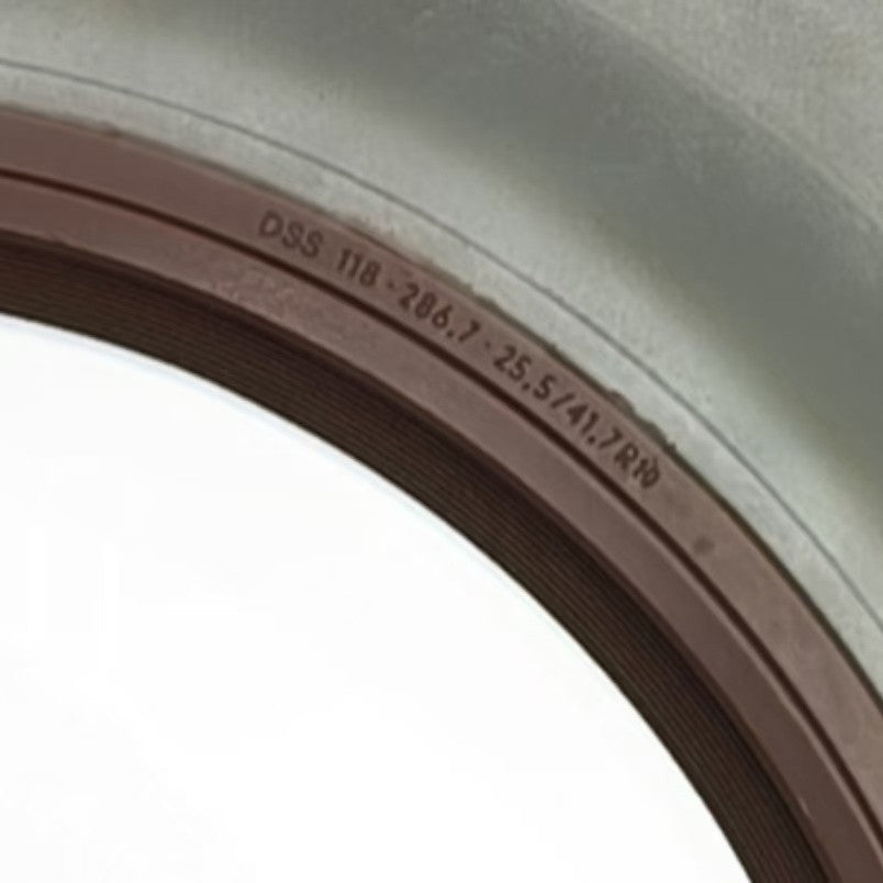 Spot front cover suitable for Volvo 6DCT450 transmission parts oil seal * front cover